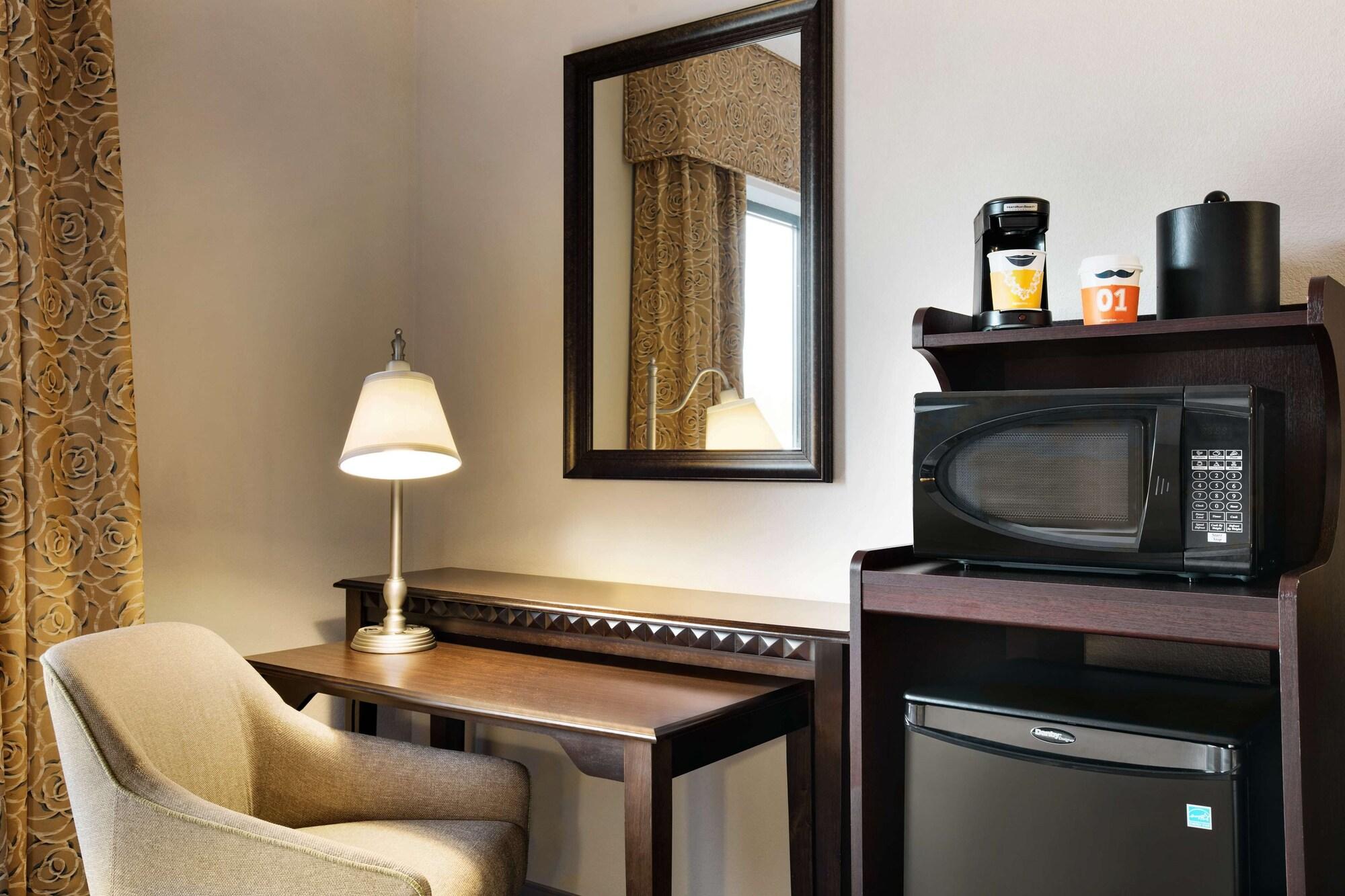 Hampton Inn & Suites Mahwah Εξωτερικό φωτογραφία