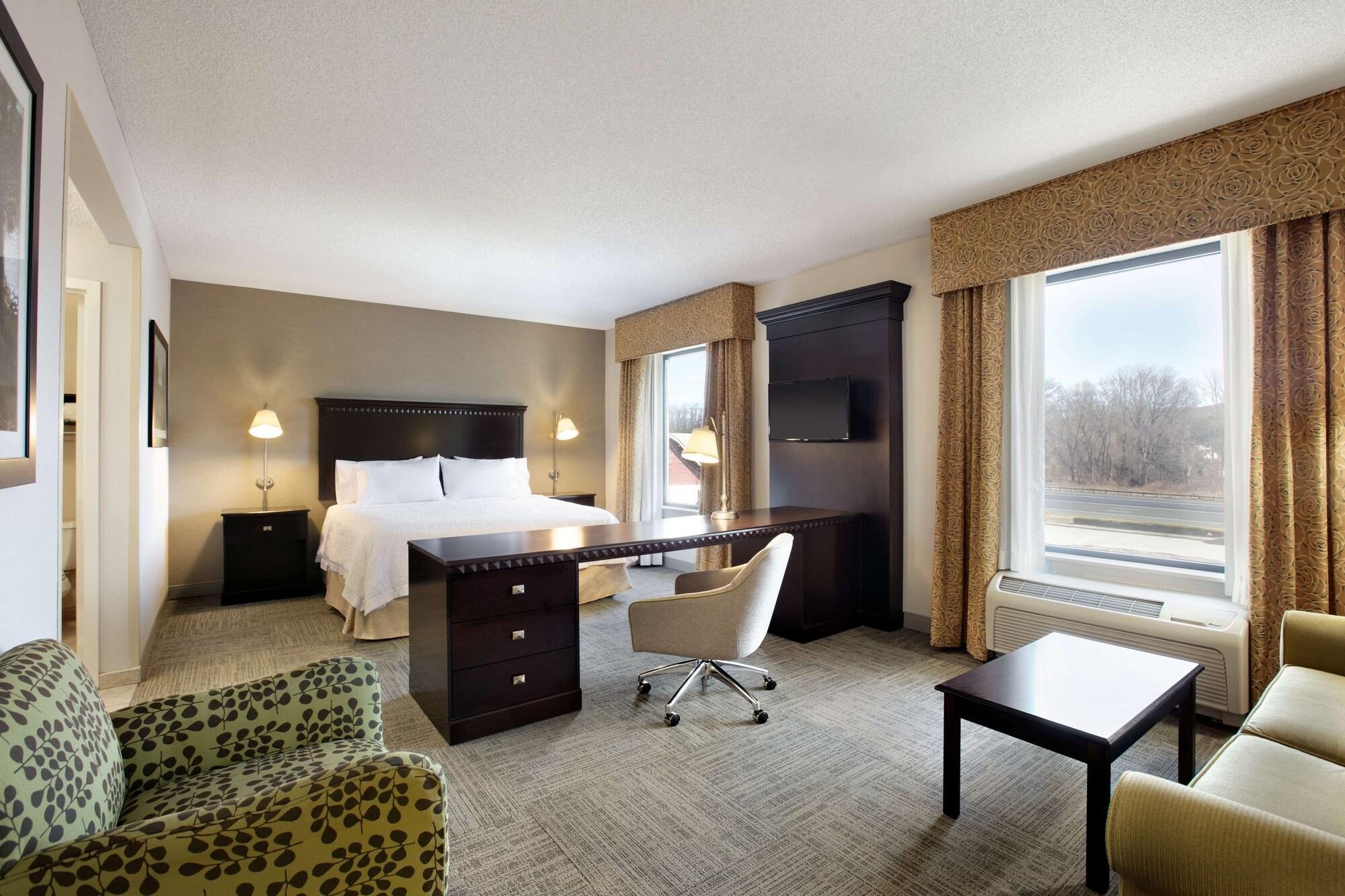 Hampton Inn & Suites Mahwah Εξωτερικό φωτογραφία
